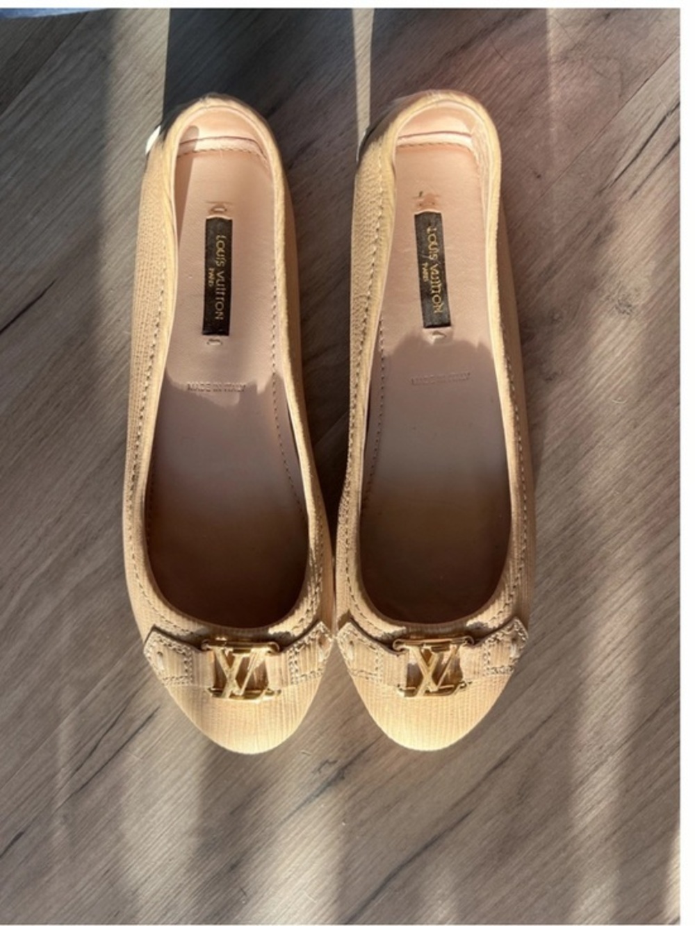 Louis Vuitton Cream Quilted Ballet Flats with Gold LV Hardware